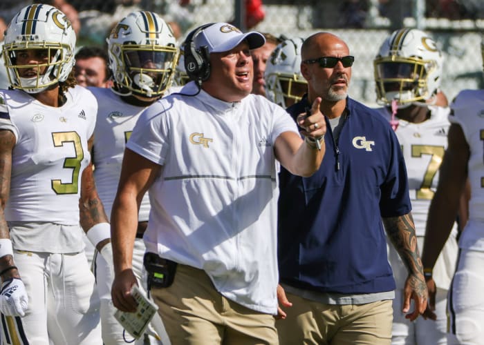Georgia Tech head coach Geoff Collins vs UCF